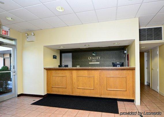Quality Inn East Haven - New Haven Interieur foto